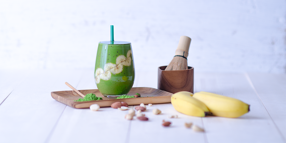 Matcha Smoothie: A Refreshing Boost of Energy & Antioxidants